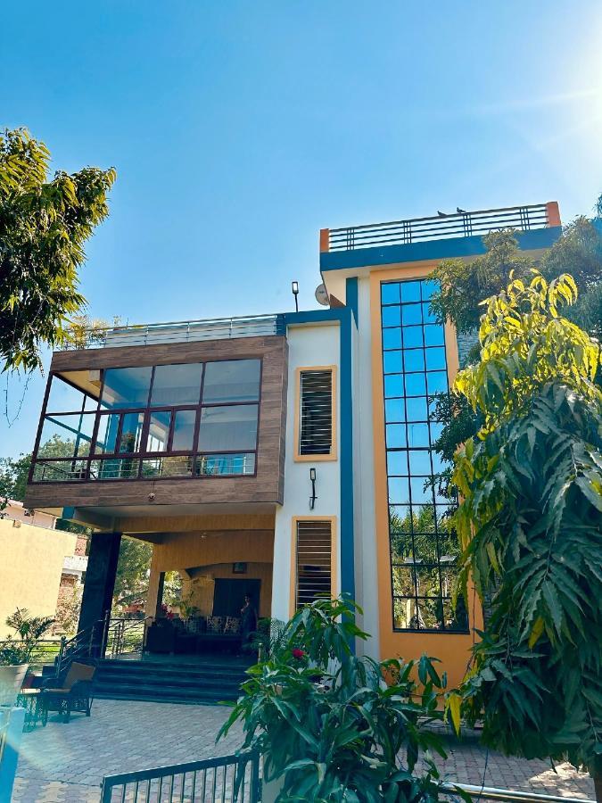 Kaashi Flora - Luxury 3Bhk Villa Varanasi Esterno foto